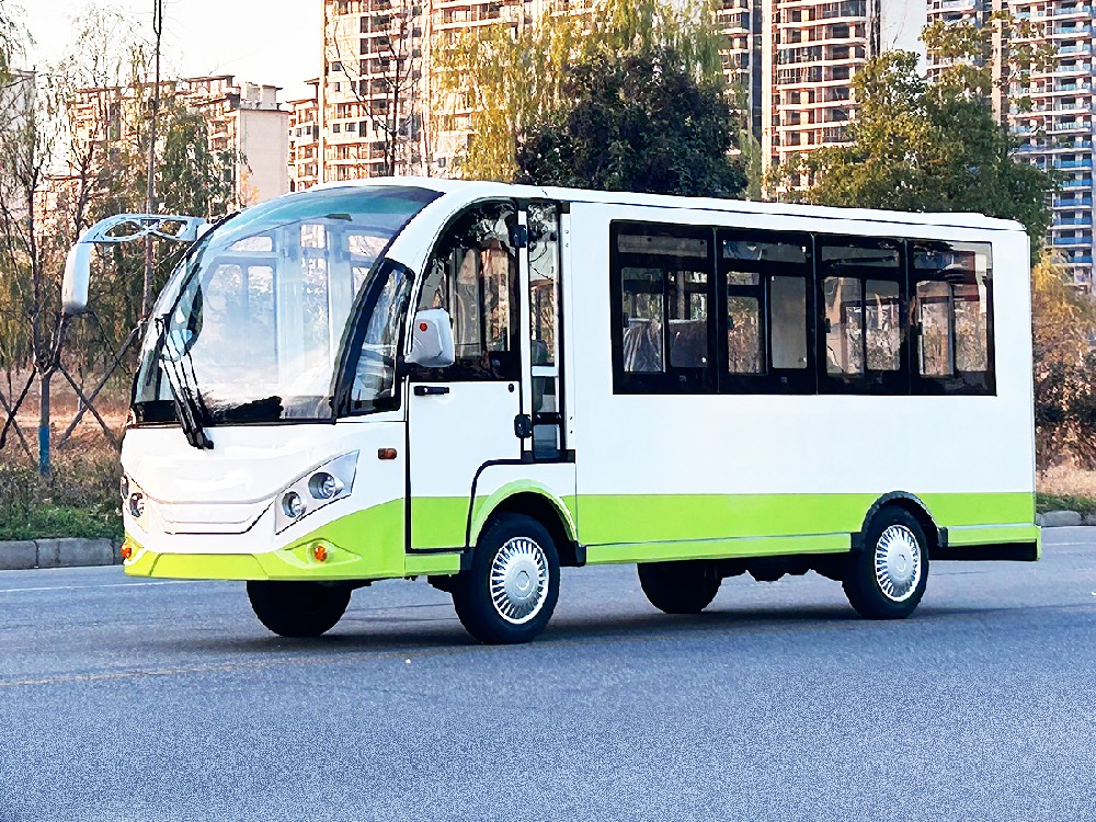 从燃油到电动，救护车转型背后的环保与效率考量